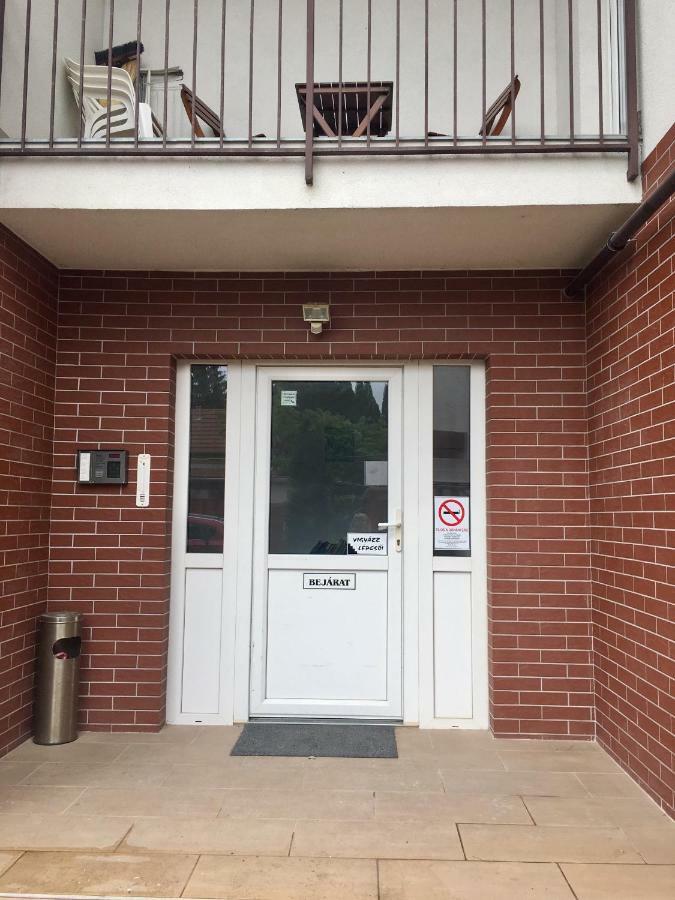 Lake Apartment Heviz Exterior foto